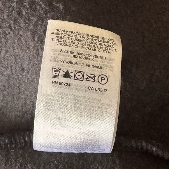 Columbia Full Zip Fleece Jacket Black Women’s Plus Size 2X
Cozy Staple Coat - Picture 5 of 9